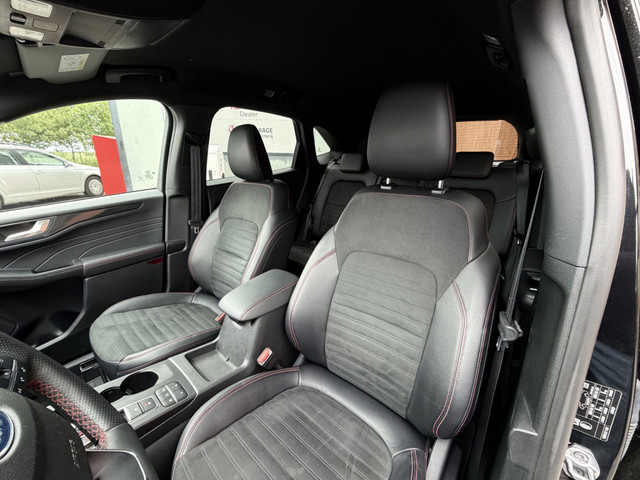 Foto 9 van Ford Kuga 2.5 PHEV ST-Line | Carplay | Stoel/ Stuur verwarming | DAB | Cruise control