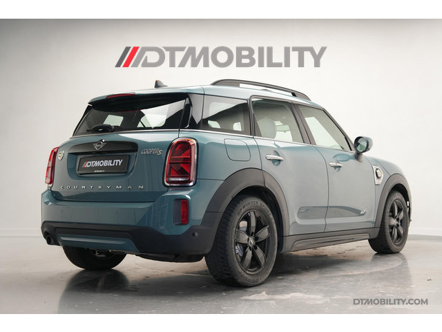 Foto 5 van MINI Countryman 1.5 Cooper S E ALL4 | Panorama | Chester | Camera