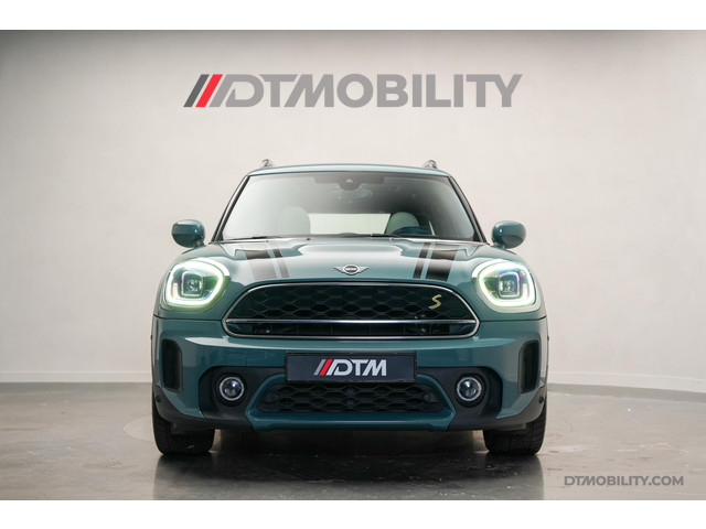Foto 3 van MINI Countryman 1.5 Cooper S E ALL4 | Panorama | Chester | Camera