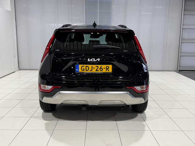 Foto 2 van Kia Niro 1.6 GDi Hybrid DynamicLine Trekhaak, Apple Carplay/Android Auto, Navigatie, Camera.