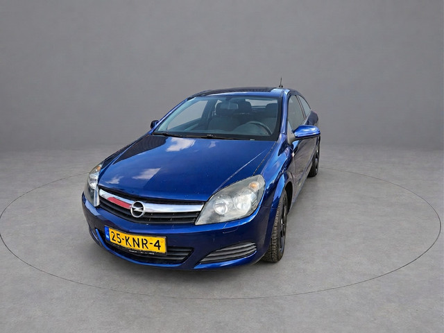 Opel Astra GTC 1.4 Enjoy (bj 2005)
