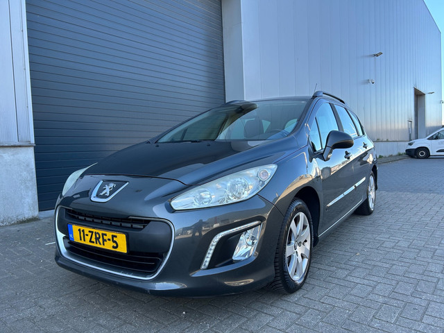Foto 10 van Peugeot 308 SW 1.6 VTi X-Line AIRCO PDC LED 2012