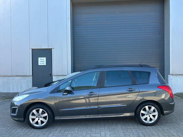 Foto 5 van Peugeot 308 SW 1.6 VTi X-Line AIRCO PDC LED 2012