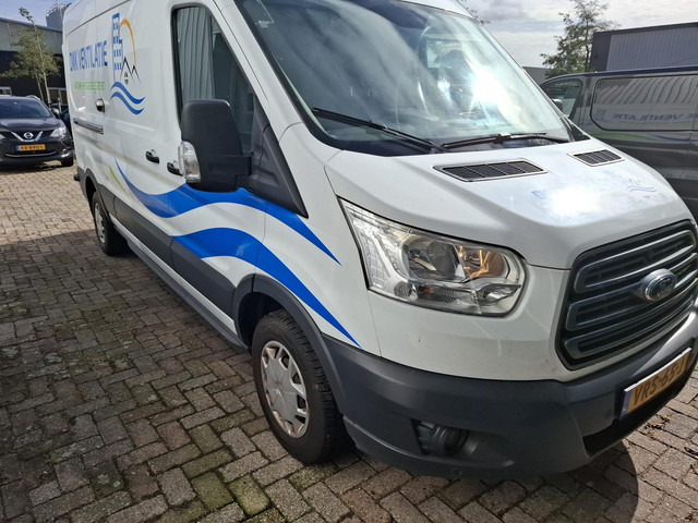 Foto 10 van Ford Transit 310 2.0 TDCI L3H2 Trend! 2e EIGENAAR! Airco l Navi l Cruise l Trekhaak! GOED ONDERHOUDE