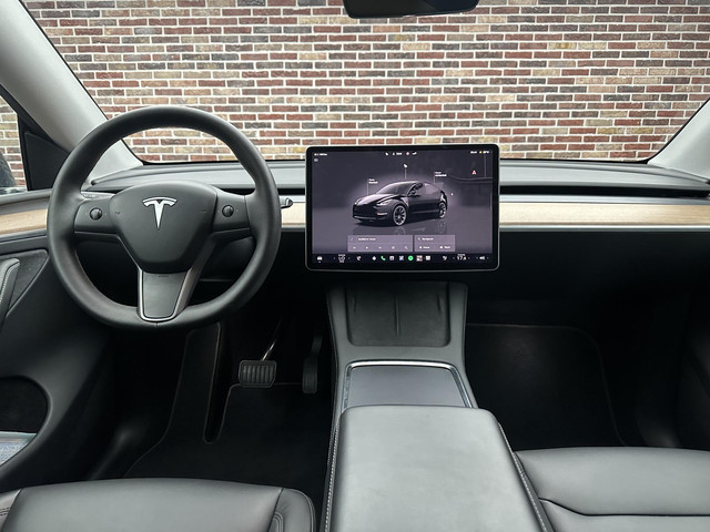 Foto 10 van Tesla Model Y Long Range AWD 75 kWh