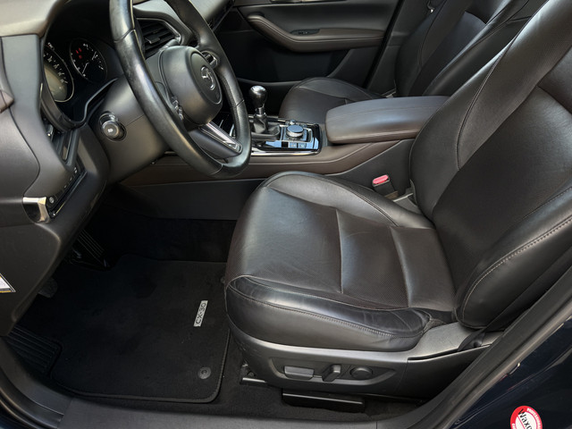 Foto 5 van Mazda CX-30 2.0 e-SkyActiv-X M Hybrid Comfort / Keyless / Trekhaak / 18"LM / Carplay / Navi / PDC +