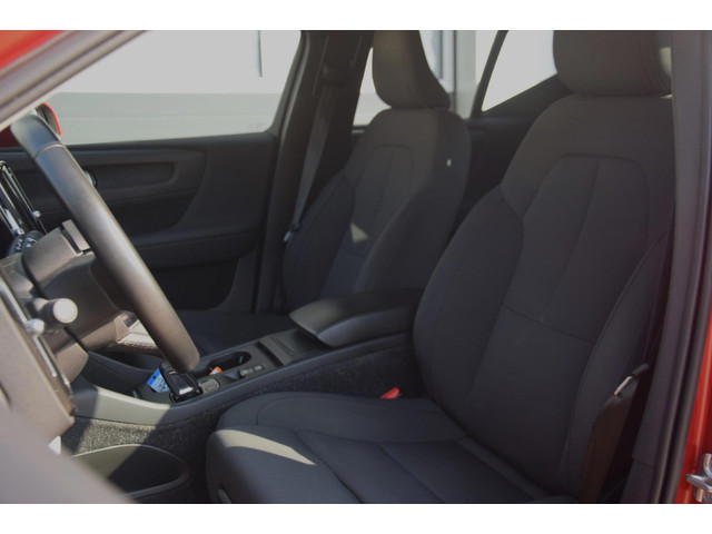 Foto 7 van Volvo XC40 1.5 T3 Business Pro TREKHAAK/CAMERA/ADAPTIEVE CRUISE/APPLE CARPLAY