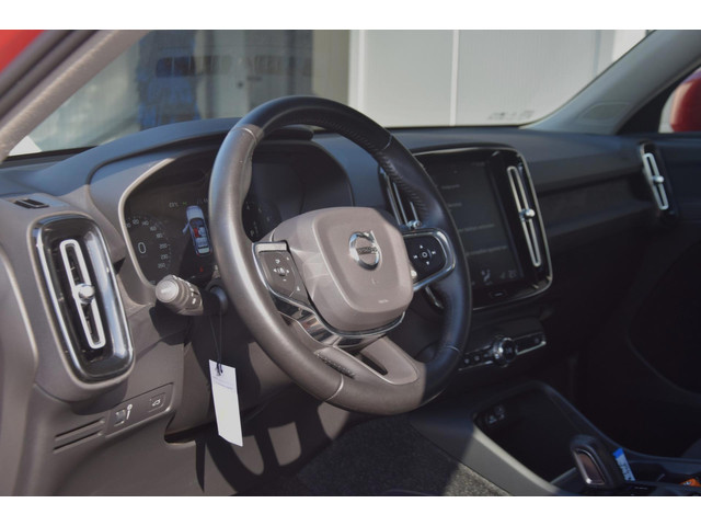 Foto 9 van Volvo XC40 1.5 T3 Business Pro TREKHAAK/CAMERA/ADAPTIEVE CRUISE/APPLE CARPLAY