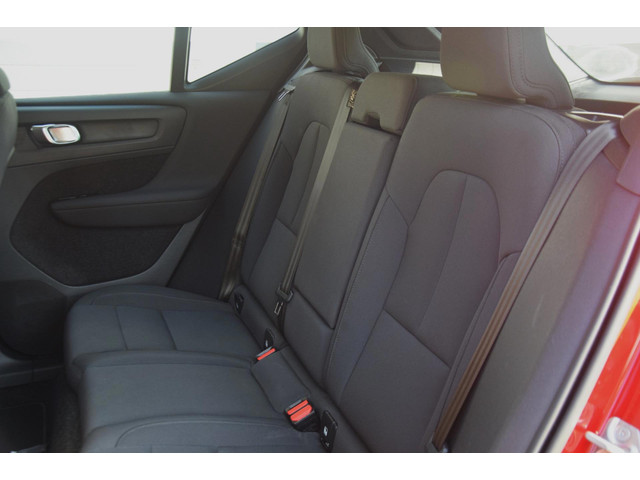 Foto 10 van Volvo XC40 1.5 T3 Business Pro TREKHAAK/CAMERA/ADAPTIEVE CRUISE/APPLE CARPLAY