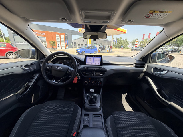 Foto 6 van Ford FOCUS Wagon 1.0 EcoBoost Connected Stoel/Stuur/Voorruit verwarming | Apple Carplay/Android Auto