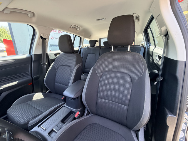 Foto 9 van Ford FOCUS Wagon 1.0 EcoBoost Connected Stoel/Stuur/Voorruit verwarming | Apple Carplay/Android Auto