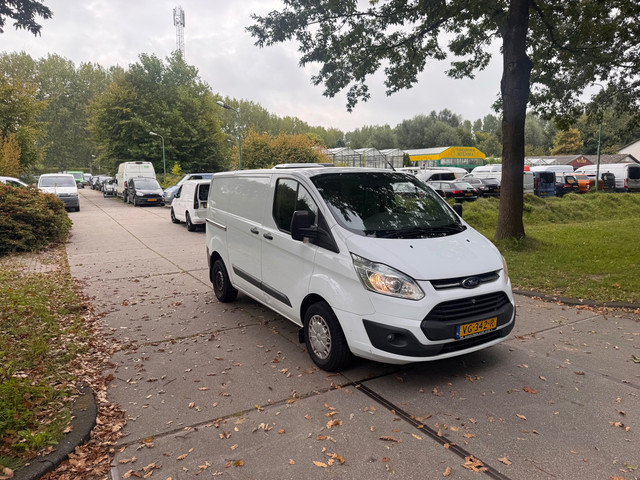 Foto 8 van Ford Transit Custom 270 2.2 TDCI L1H1 Trend Airco.Airco