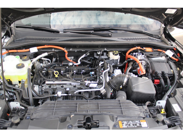 Foto 8 van Ford Kuga 2.5 243 pk PHEV ST-Line X Febr. 2026, slechts 4.300km ! Autm. airco dual, elekt. achterkle