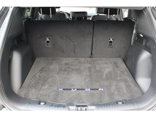 Foto 9 van Ford Kuga 2.5 243 pk PHEV ST-Line X Febr. 2026, slechts 4.300km ! Autm. airco dual, elekt. achterkle