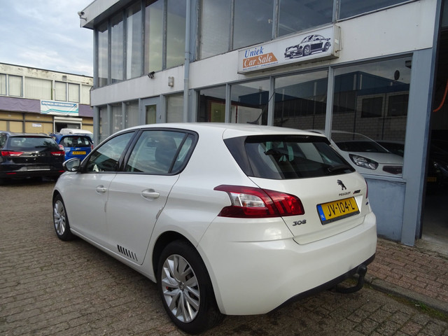 Foto 10 van Peugeot 308 1.6 BlueHDi Blue Lease