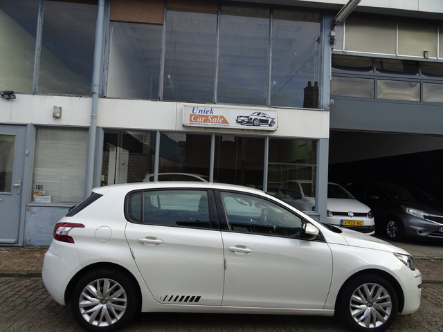 Foto 8 van Peugeot 308 1.6 BlueHDi Blue Lease