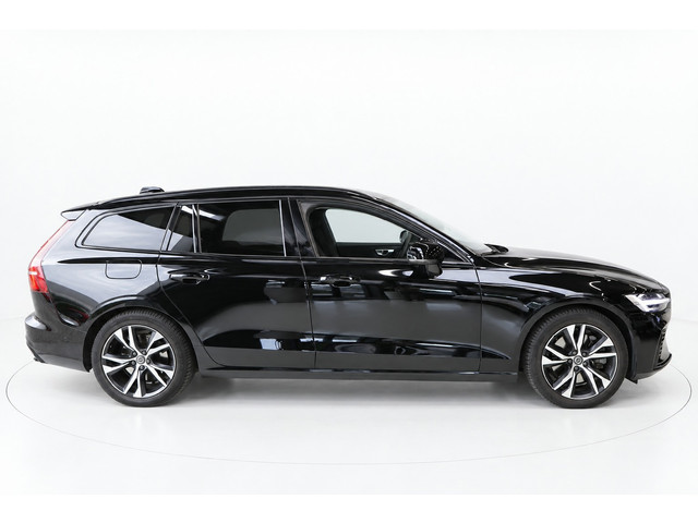 Foto 10 van Volvo V60 2.0 T6 Recharge AWD R Design Exp|Plugin|LED|Navi|Panodak|Harman Kardon|360 Camera|Head Up|