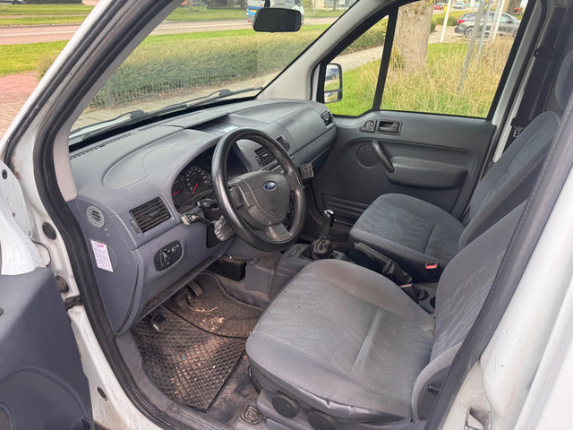 Foto 9 van Ford Transit Connect T230L 1.8 TDCi Airco.Airco