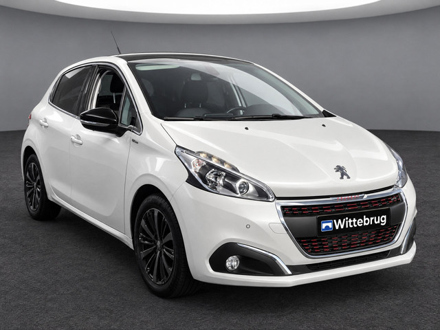 Foto 5 van Peugeot 208 1.2 PureTech GT-line AUTOMAAT | PANORAMADAK | NAVI | CLIMATE | CRUISE | PDC YP