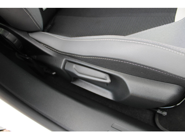 Opel Mokka 1.2 Turbo 130pk Business Elegance Airco Navi Camera Carplay Super mooi