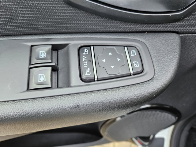 Foto 7 van Renault Clio 0.9 TCe Intens (bj 2018)