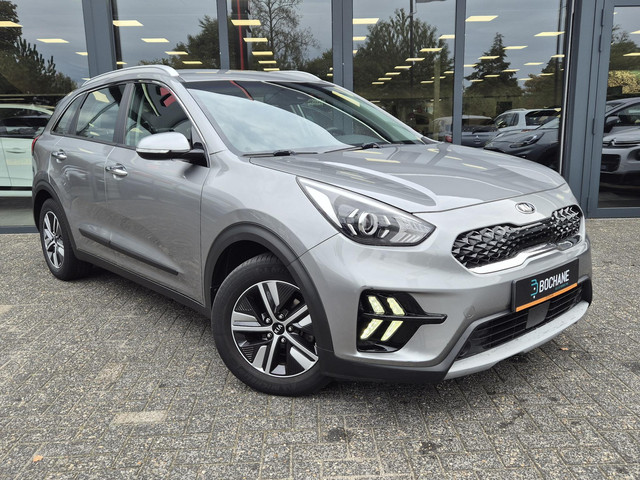Foto 7 van Kia Niro 1.6 GDi Hybrid DynamicLine | Automaat | Trekhaak | Navigatie | Camera |