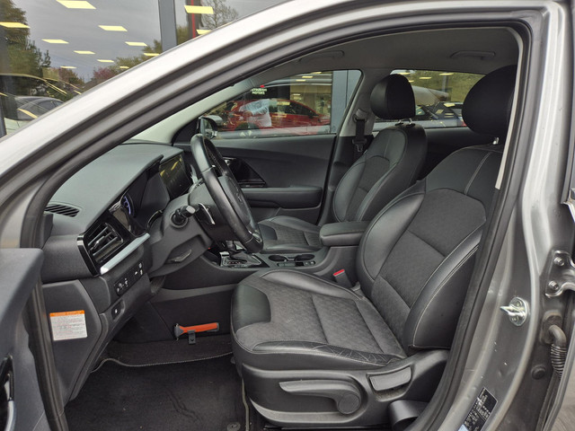 Foto 4 van Kia Niro 1.6 GDi Hybrid DynamicLine | Automaat | Trekhaak | Navigatie | Camera |