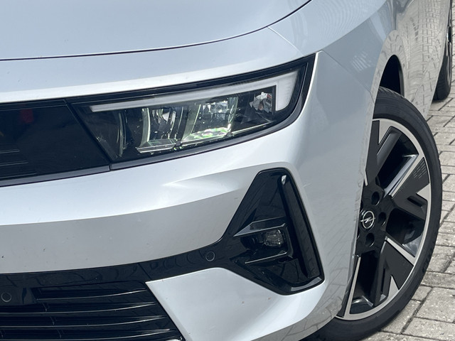 Foto 7 van Opel Astra Electric 54 kWh Edition Ruime Electrische station