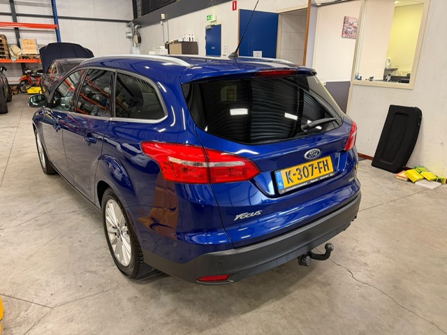 Foto 4 van Ford Focus Wagon 1.6 EcoBoost Trend Sport