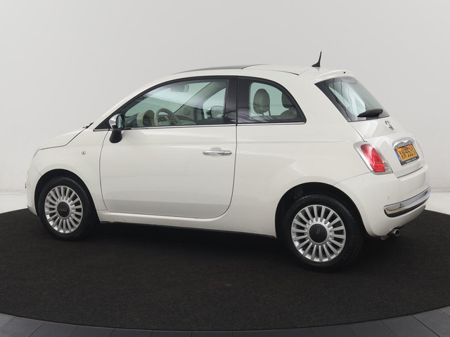 Foto 10 van Fiat 500 1.2 Lounge | Panoramadak | Airco | Lichtmetaal |  Elektrische ramen |