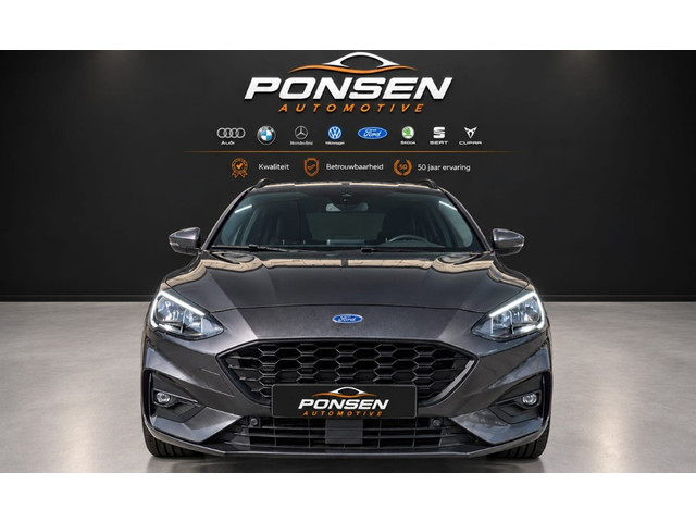 Foto 6 van Ford Focus Wagon 1.0 EcoBoost Titanium Business st line automaat