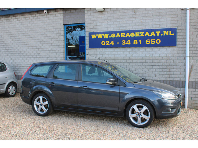 Foto 2 van Ford FOCUS Wagon 1.6 Titanium Clima Trekhaak PDC (bj 2008)