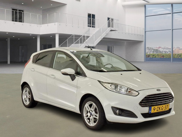 Foto 3 van Ford Fiesta 1.0 Titanium NAVI PSENSOR CRUISE 2 X SLEUTELS
