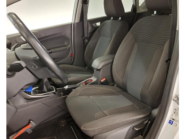 Ford Fiesta 1.0 Titanium NAVI PSENSOR CRUISE 2 X SLEUTELS