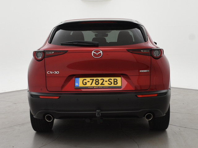 Foto 10 van Mazda CX-30 2.0 e-SkyActiv-X M HYBRID LUXURY + TREKHAAK | BOSE | ADAPTIVE CRUISE | 360 CAMERA | SCHU