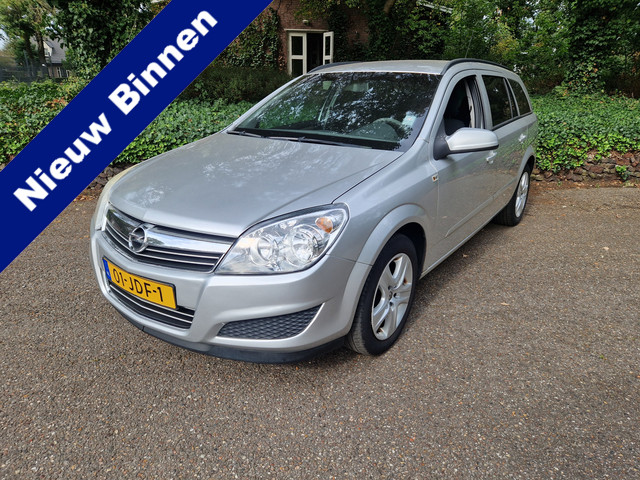 Foto 2 van Opel Astra Wagon 1.6 ZEER nette staat, 2 eig., apk 5-2027, 2009