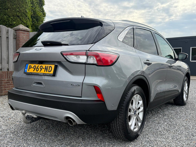 Foto 2 van Ford Kuga 2.5 PHEV Titanium X NAP E-TREKHAAK DODEHOEK STOELVERWARMING STUURVERWARMING ECC NAVI