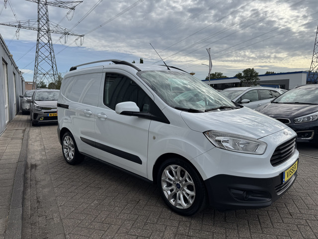Foto 6 van Ford Transit Courier 1.0 Economy (bj 2017)