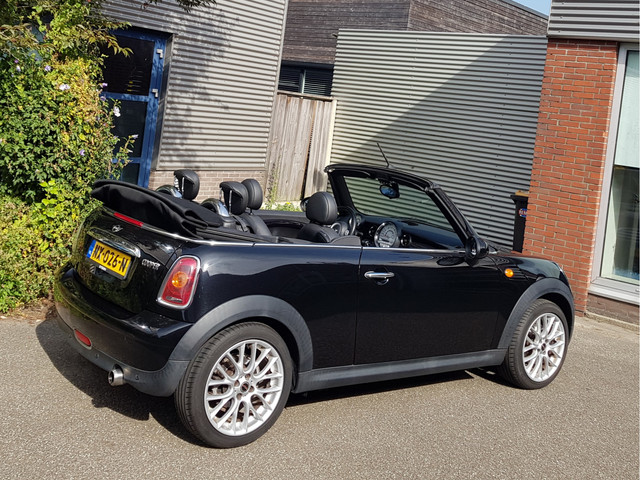 Foto 7 van MINI Cabrio Cooper 154.758Km Leder Ecc Xenon Cruise