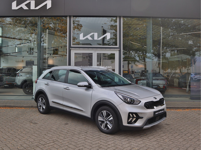 Foto 6 van Kia Niro 1.6 GDi PHEV Plug-In-Hybrid DynamicLine 20.696km! | Navigatie | Camera | Stoelverwarming |