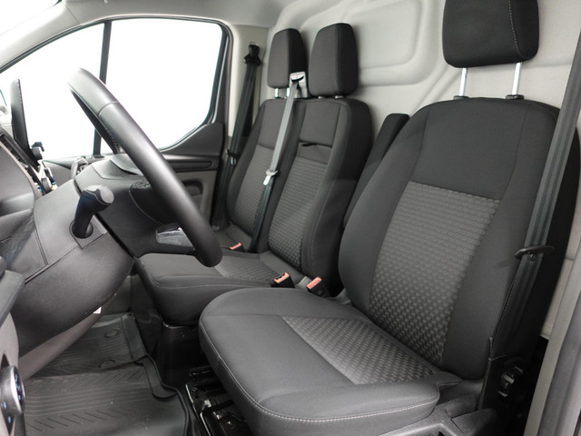 Foto 3 van Ford Transit Custom 300 2.0 TDCI 130pk L2H1 Trend Automaat Airco Navigatie Cruisecontrol Camera Park