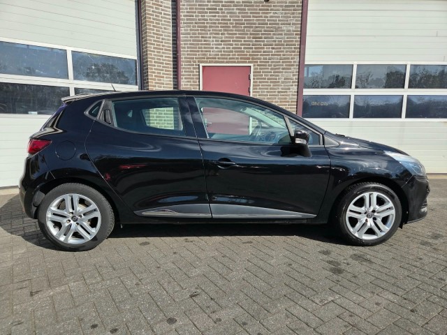 Foto 9 van RENAULT CLIO 0.9 TCe Zen - Airco - Navigatie - Cruise Control - Prijs all-in