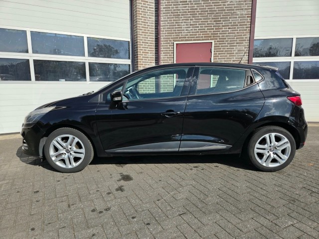 Foto 2 van RENAULT CLIO 0.9 TCe Zen - Airco - Navigatie - Cruise Control - Prijs all-in