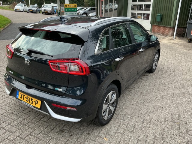 Foto 4 van KIA NIRO 1.6 GDI HYBRID DYNAMICLINE