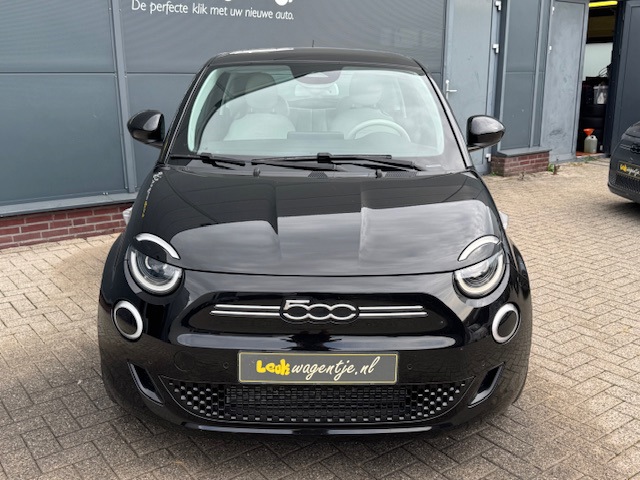 Foto 8 van Fiat 500 e La Prima 42 kWh *pano *camera *carplay *leder etc.