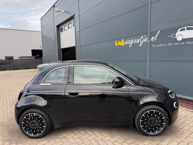 Foto 6 van Fiat 500 e La Prima 42 kWh *pano *camera *carplay *leder etc.