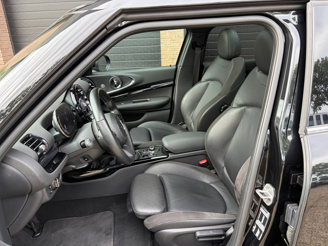 Foto 7 van Mini Clubman 1.5 Cooper Business Edition H&K Pano Leder Stoelverwarming