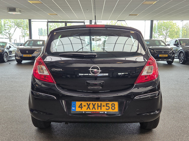 Foto 5 van Opel Corsa 1.2-16V Edition (bj 2009)