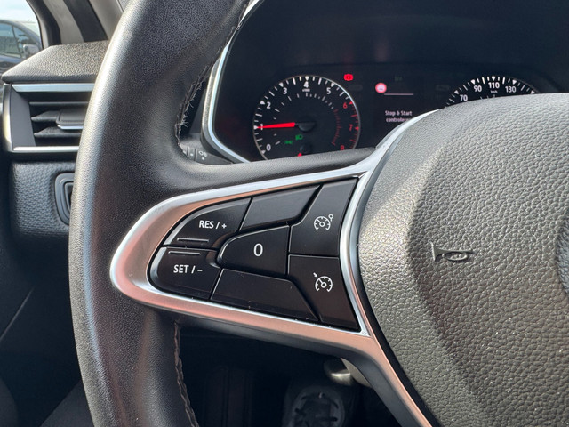 Foto 10 van Renault Clio 1.0 TCe Zen Led Lane assist Clima Cruise control PDC 2019