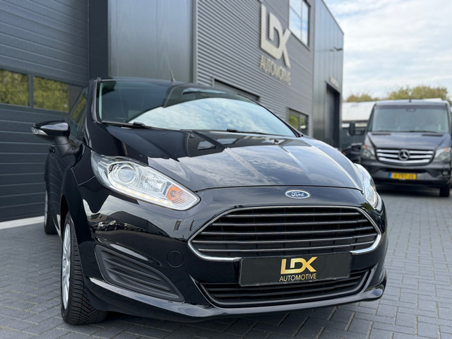 Foto 8 van Ford Fiesta 1.0 Style|Airco|NL auto|Lm